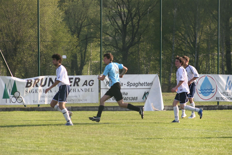 gal/20. Spieltag- SV Reischach-Teis/2007-04-21 SV Reischach - Teis 241.jpg